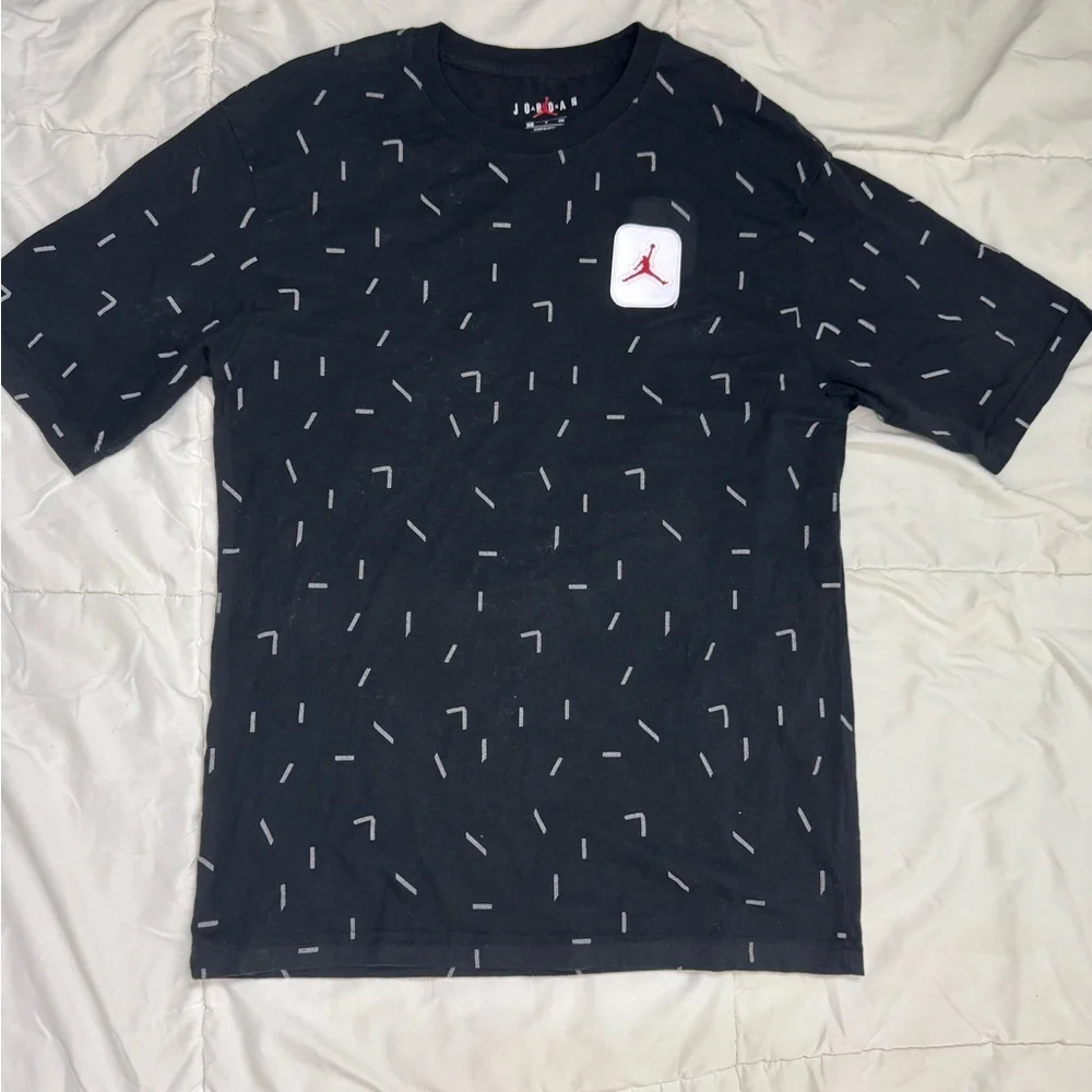 Jordan Black Patterned Men's T-Shirt Size Small.